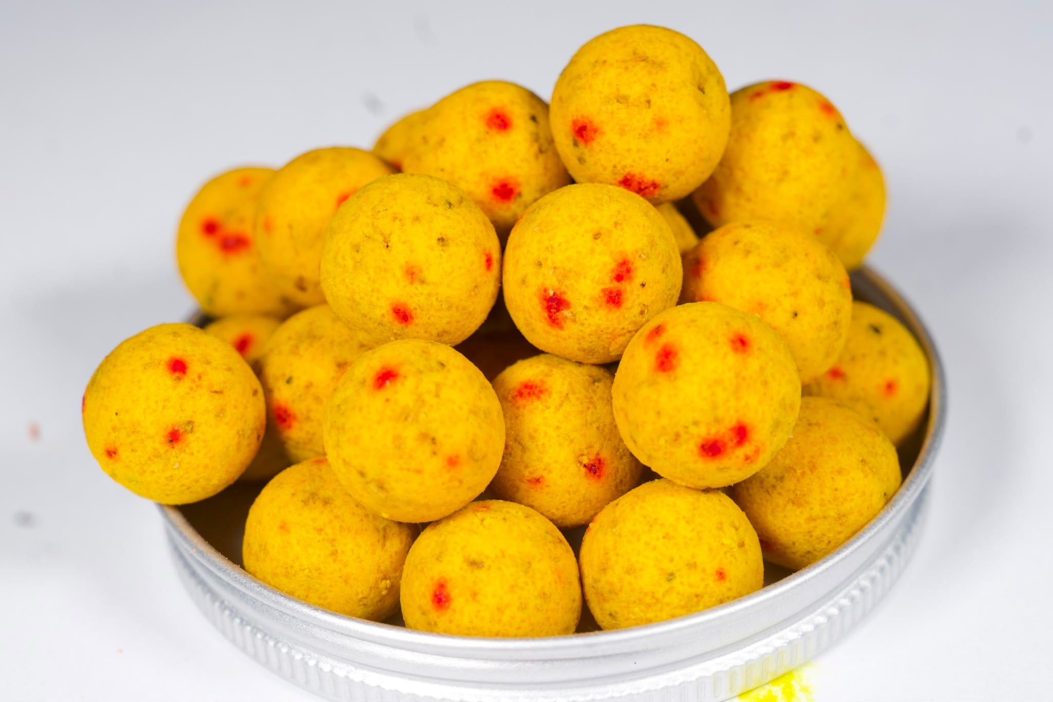 BIO LAB HOOKBAITS TROPICAL TRIGGER WAFTERS 15MM